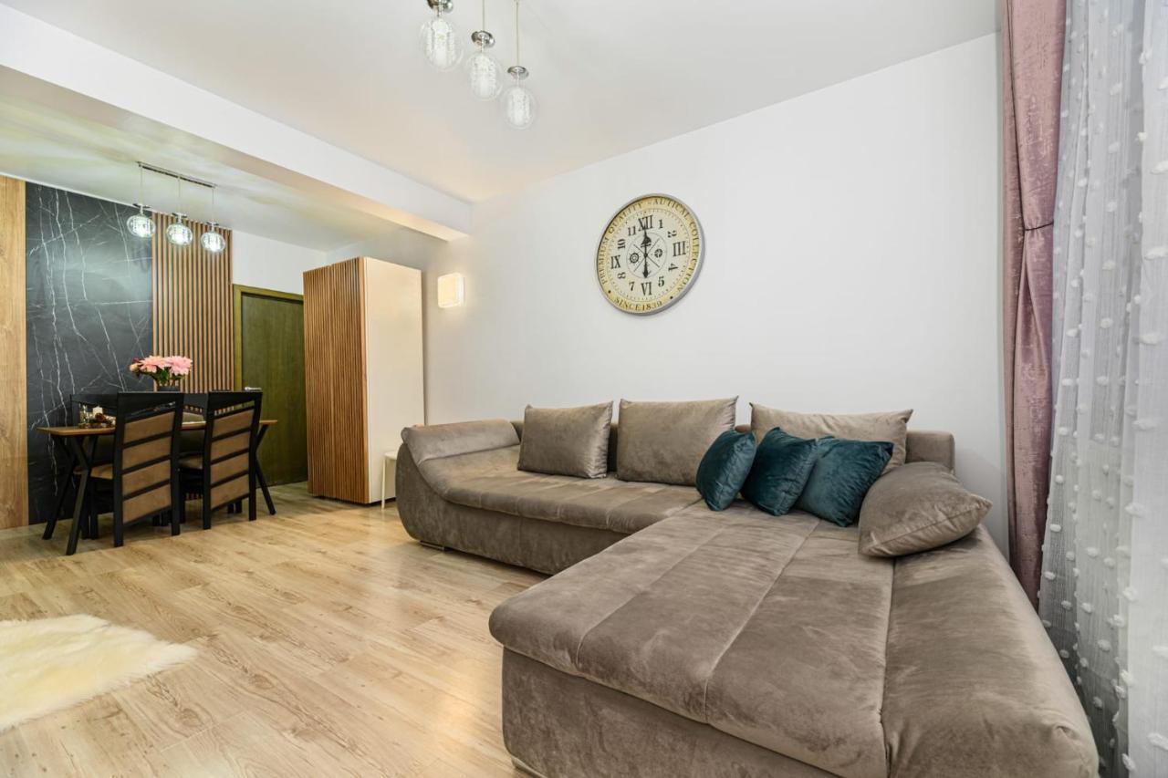 Eduard Apartment